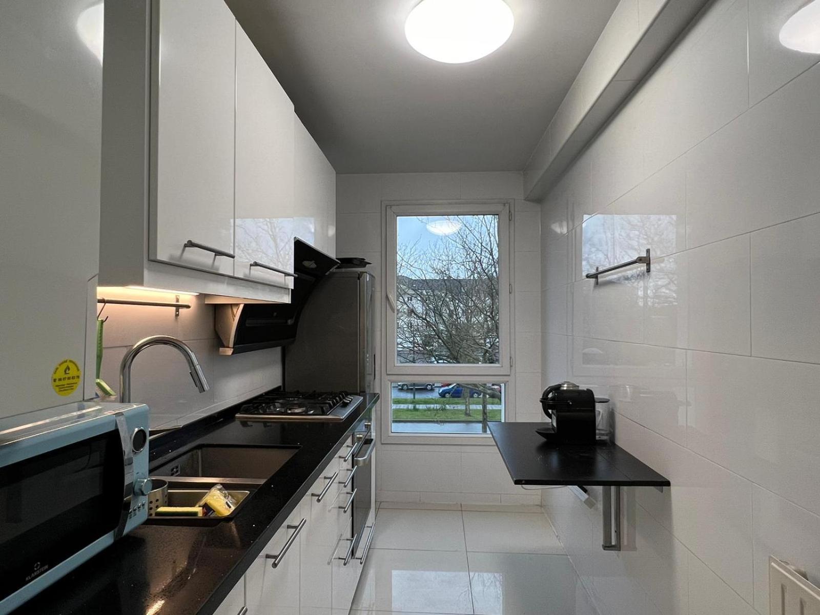 Location 3 Chambres Spacieuses Dans Appartment 2 Mn Rer Bussy Saint Georges Bussy-Saint-Georges Exterior foto
